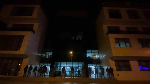 Marmaris Belediyesi'ne Polis Baskını Gerçekleşti