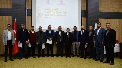 Eskişehir'de Genç Hafızlar Yarıştı