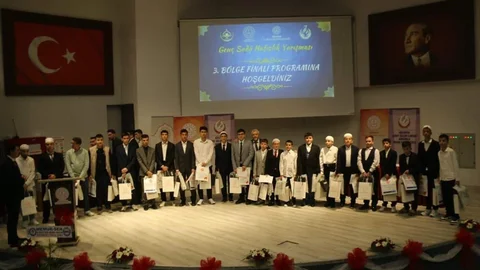 Genç Sadâ Hafızlık Yarışması Kütahya'da Yapıldı