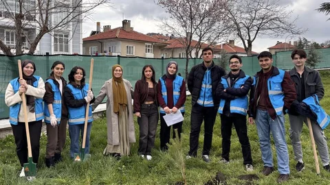 Sivrihisar Yurdu'nda Fidan Dikimi Etkinliği