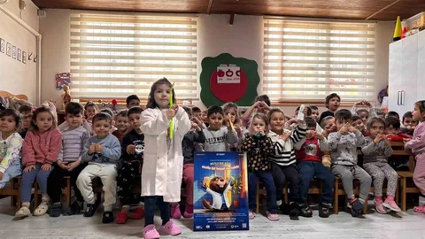 Yunusemre'de Ağız ve Diş Sağlığı Eğitimi