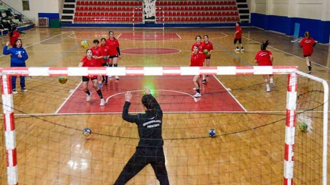 Diyarbakır Kadın Hentbol Takımı Play-Off’a Kaldı