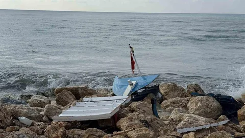 Antalya'da Tekne Kazası