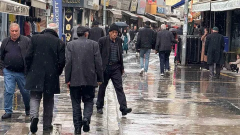 Iğdır'da Yağmur Etkili Oluyor
