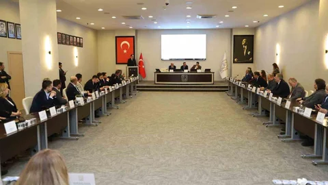 Kütahya'da Ticaret ve Sanayi Toplantısı