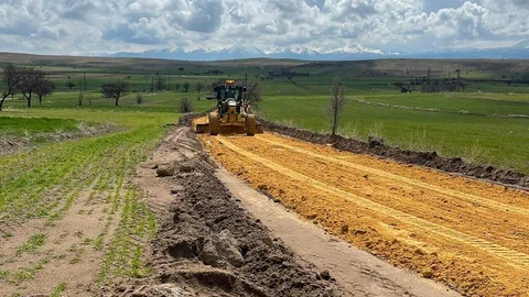 Aksaray’da Yol Bakım Çalışmaları Başladı
