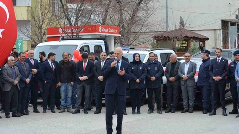 Uzundere'de Yeni Araç Filo Tanıtımı