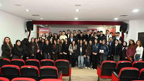 Gençlerle Buluşma: Başkan Kocaman Yanıtladı