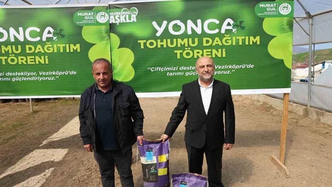 Çiftçilere Yonca Tohumu Desteği Verildi