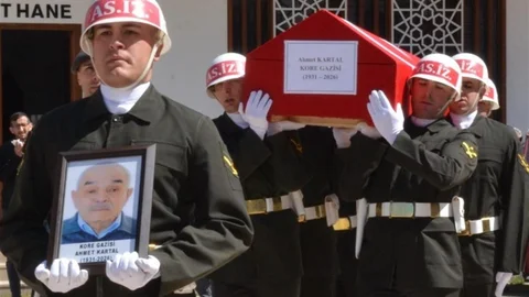 Taşova'da Kore Gazisi Uğurlandı