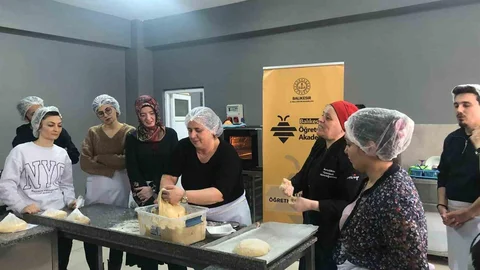 Dursunbey Kabaklı Ekmek Tanıtımı Balıkesir'de Gerçekleşti