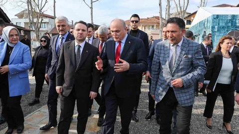 Düzce'de Bakan Gürlek'ten Konuralp'e Övgü