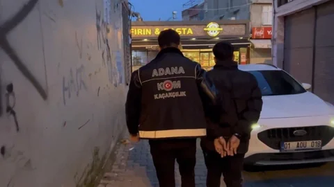 Adana'da Suç Örgütü Propagandası Operasyonu