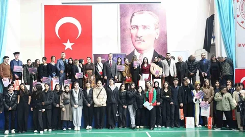 Şırnak'ta Tiyatro Yarışması Finali