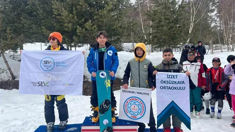Kayseri'de Snowboard Başarısı