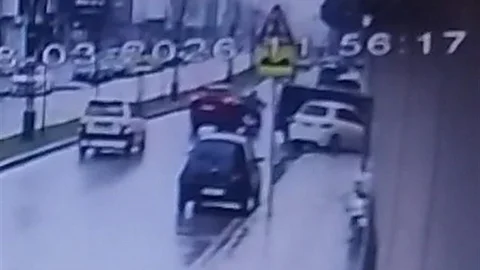 Bir Anlık Dalgınlık Trafik Kazasına Yol Açtı