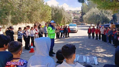 Aydın'da Öğrencilere Trafik Eğitimi