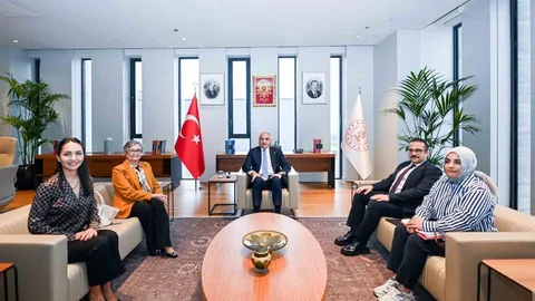Kültür ve Turizm Bakanlığı Yeni Kütüphane Projeleri Üretiyor