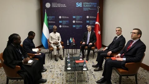 İstanbul'da Duran ve Bah Görüştü
