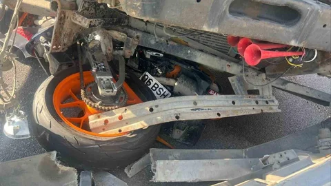 Samsun'da Kamyon-Motosiklet Çarpışması