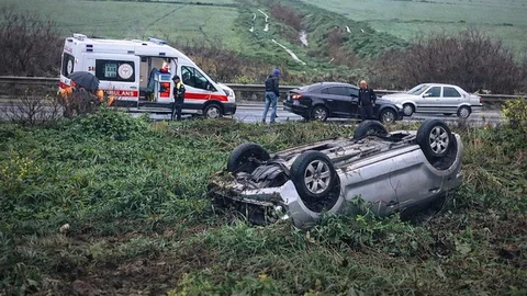 Aydın'da Kontrolden Çıkan Araç Ters Döndü