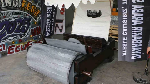 Diyarbakır'da Modifiye Araç İlgi Görüyor