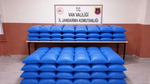 Van'da Kaçak Malzeme Operasyonu