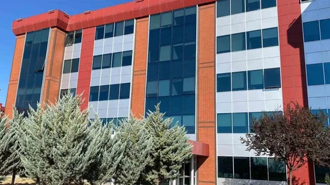 Burdur'da Öğretim Görevlisi İhraç Edildi