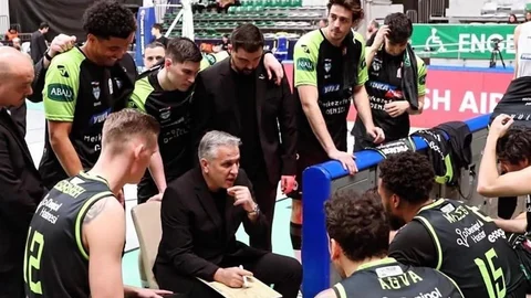 Yukatel Merkezefendi'den Önemli Galibiyet