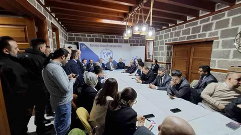 Bakan Çiftçi: "Soruşturma İzni En Fazla AK Parti'li Belediyelere Verildi"