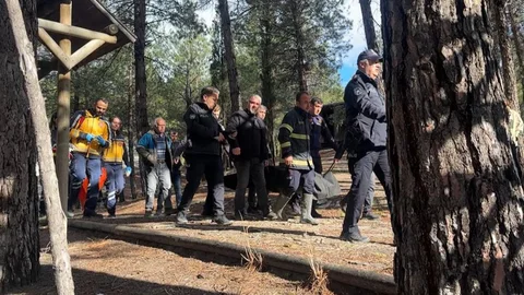 Burdur'da Ormanlık Alanda Erkek Cesedi Bulundu