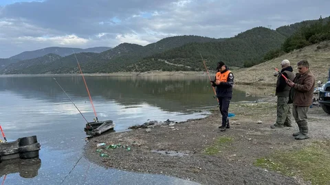 Samsun'da Amatör Balıkçılara Ceza Uygulandı