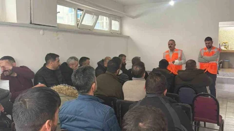 Karayazı Esnaf Derneği'nden Dayanışma Örneği