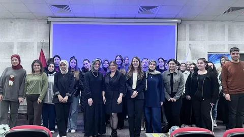 Kütahya'da Sosyal Hizmet Paneli Düzenlendi