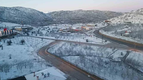 Konya'nın Hadim İlçesi Karla Kaplandı