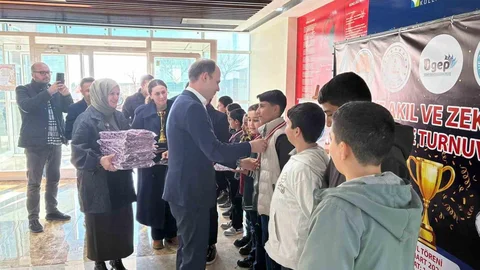 Zeka Şampiyonları Siverek'te Toplandı