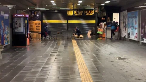 Mecidiyeköy Metro Alt Geçidini Su Bastı