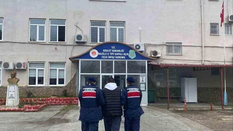Kuşadası ve Nazilli'de Aranan İki Şahıs Yakalandı