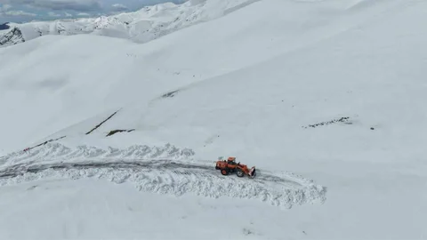Artvin'de Yol Çalışmaları Devam Ediyor