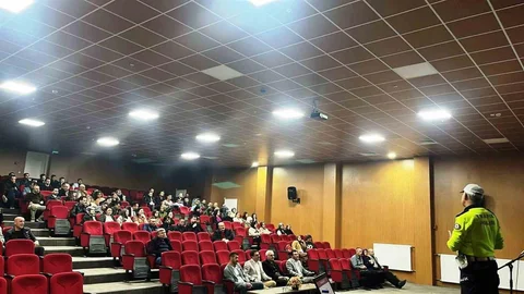 Hisarcık'ta Trafik Eğitimi Verildi
