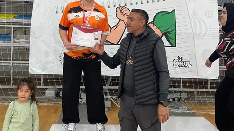 Adıyamanlı Rahime Ballık'tan İkincilik Başarısı