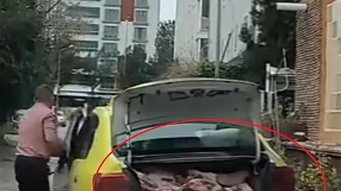 Samsun'da Taksi İçinde Et Sevkiyatı