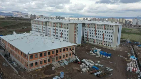 Kayseri'de Yurt İnşaatında Son Aşama