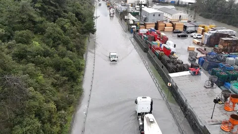 Eyüpsultan'da Yol Su İçinde Kaldı