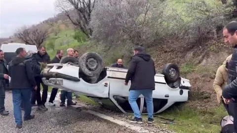 Adıyaman'da Kontrolden Çıkan Araç Takla Attı