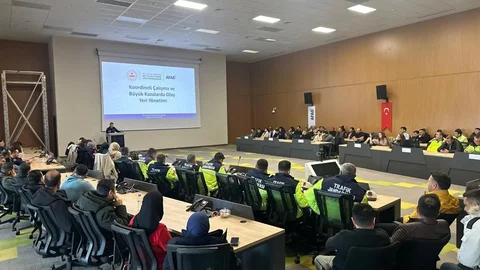 Erzincan'da Acil Durum Eğitimi Düzenlendi