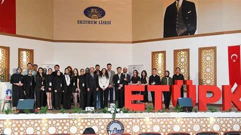 Erzurum'da Psikoloji Zirvesi Gerçekleşti