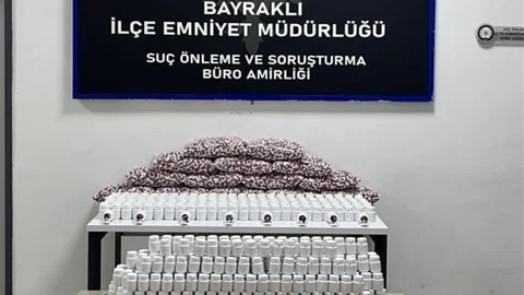 İzmir Bayraklı'da Uyuşturucu Hap Ele Geçirildi
