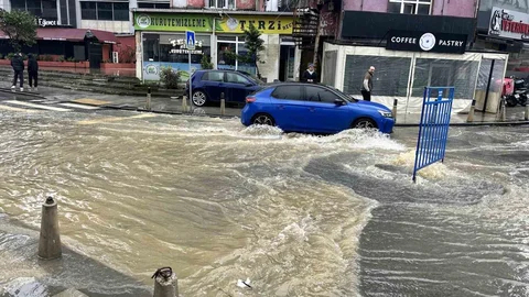 Sarıyer'de Rögar Taşması Sorunu