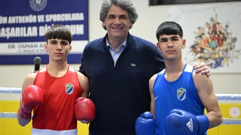 Kartepe'de Boks Turnuvası Tamamlandı